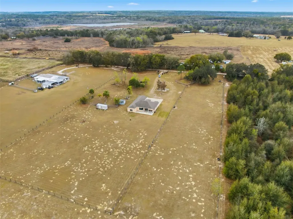 27001 Baxter Street Brooksville FL 34602