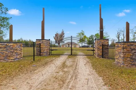 27001 Baxter Street Brooksville FL 34602