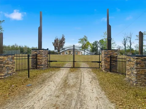 27001 Baxter Street Brooksville FL 34602