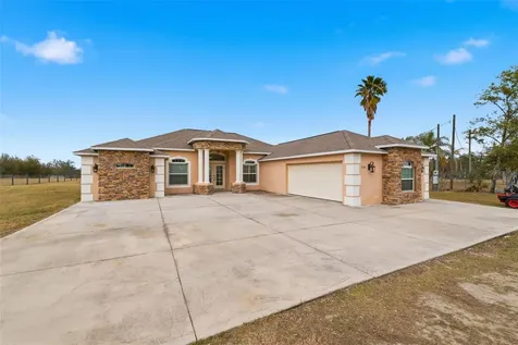 27001 Baxter Street Brooksville FL 34602