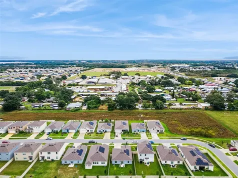 715 Grove Street Winter Haven FL 33881