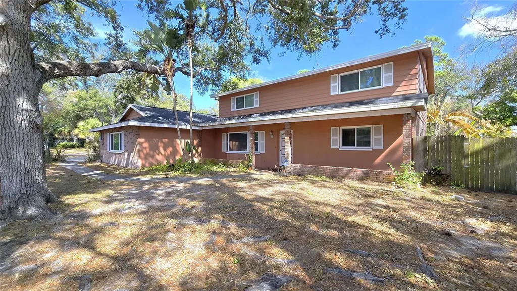 1595 Oak Lane Clearwater FL 33764