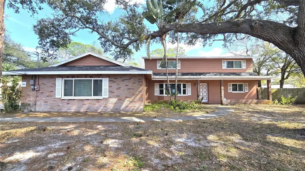 1595 Oak Lane Clearwater FL 33764