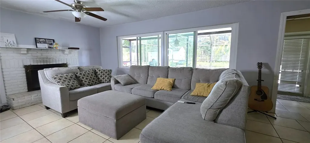 1595 Oak Lane Clearwater FL 33764