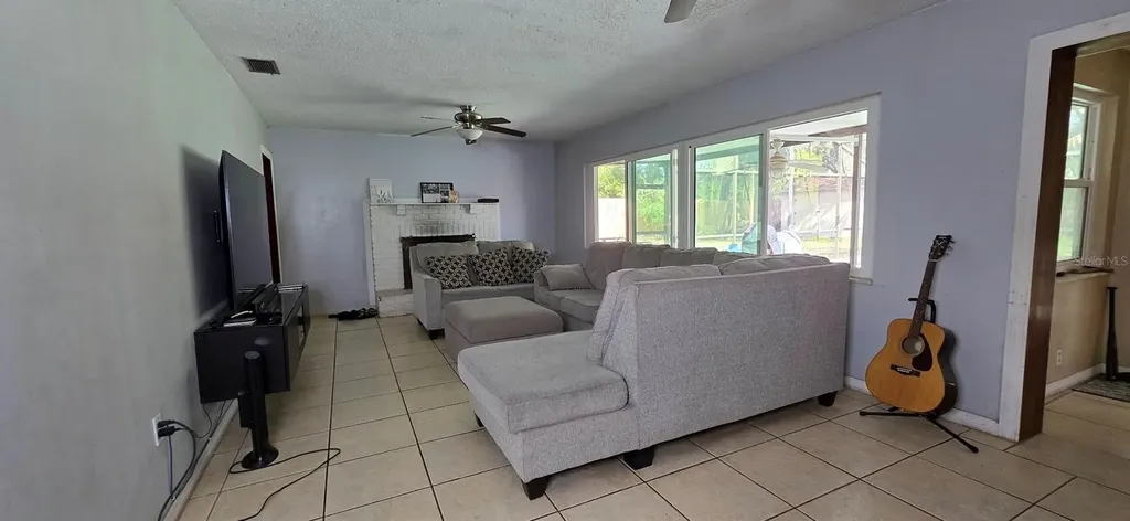 1595 Oak Lane Clearwater FL 33764