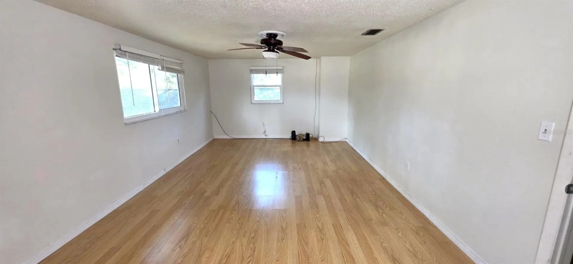 1595 Oak Lane Clearwater FL 33764