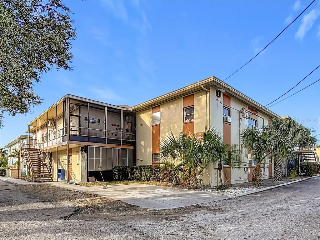 5396 4th Street N St Petersburg FL 33703