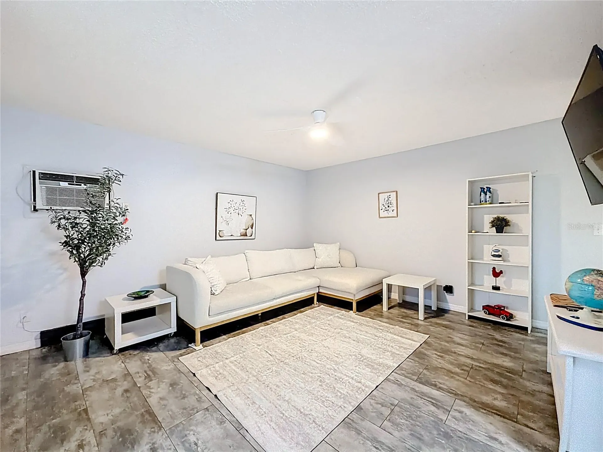 5396 4th Street N St Petersburg FL 33703