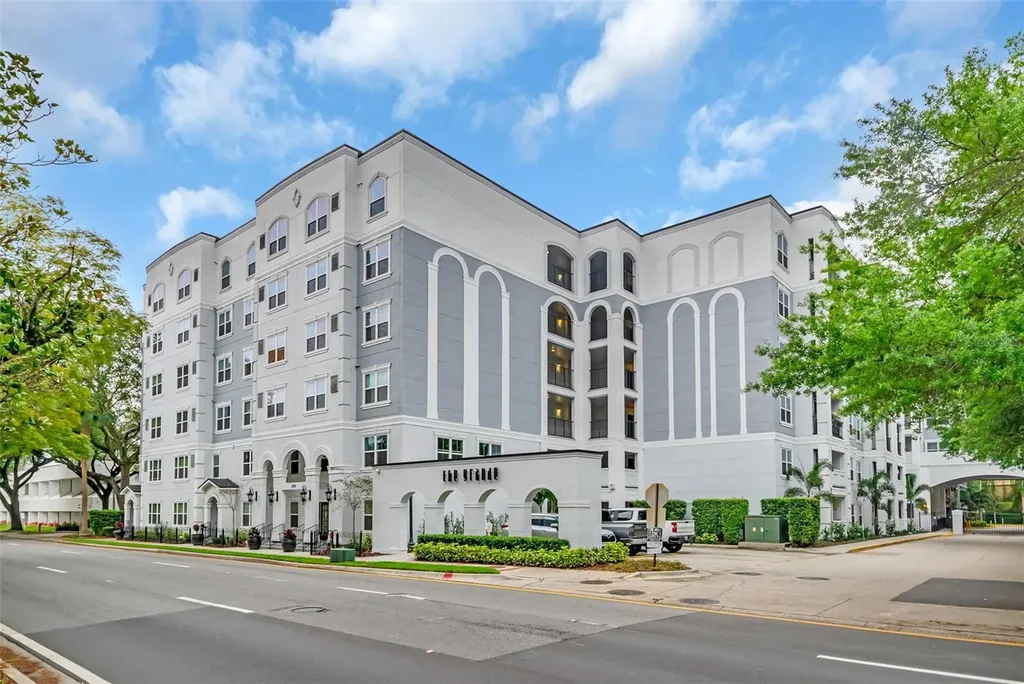 300 E South Street Orlando FL 32801