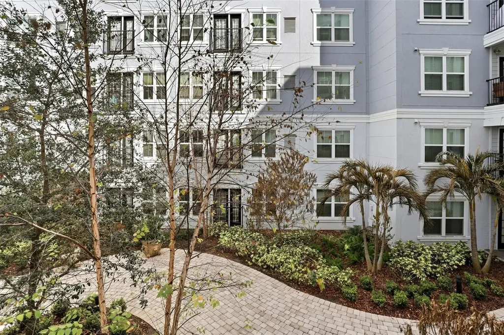 300 E South Street Orlando FL 32801