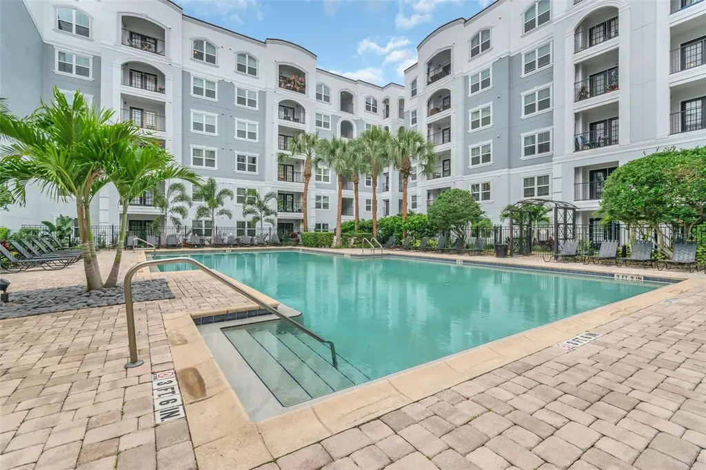300 E South Street Orlando FL 32801