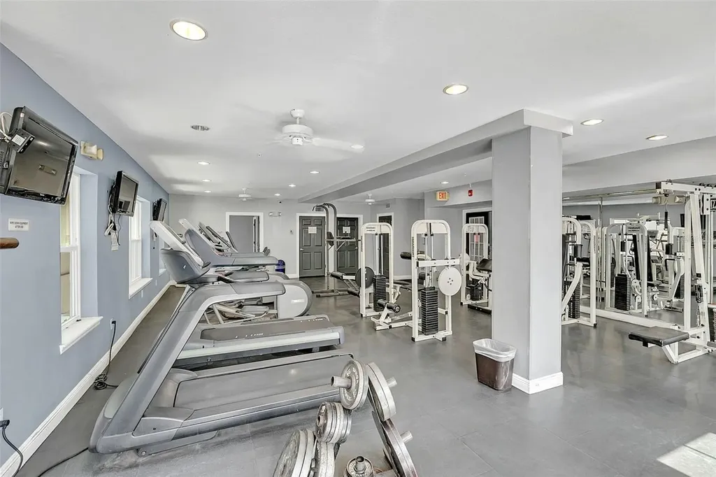 300 E South Street Orlando FL 32801