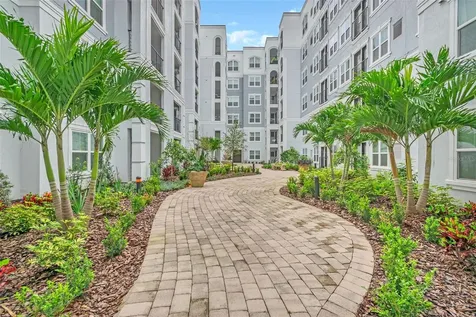 300 E South Street Orlando FL 32801
