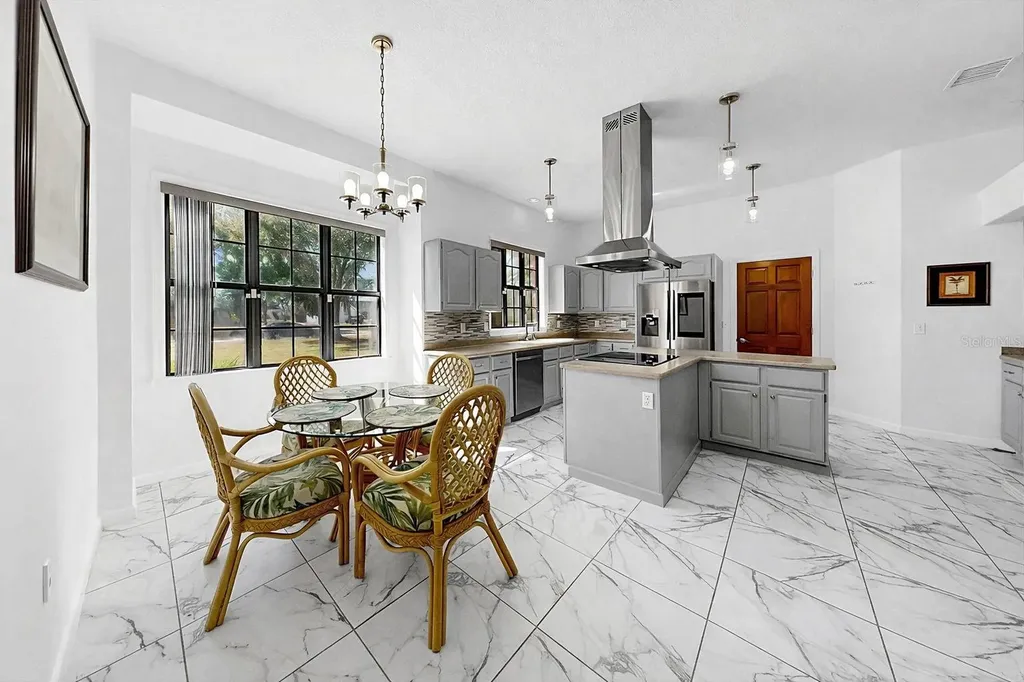 13607 2nd Avenue E Bradenton FL 34212