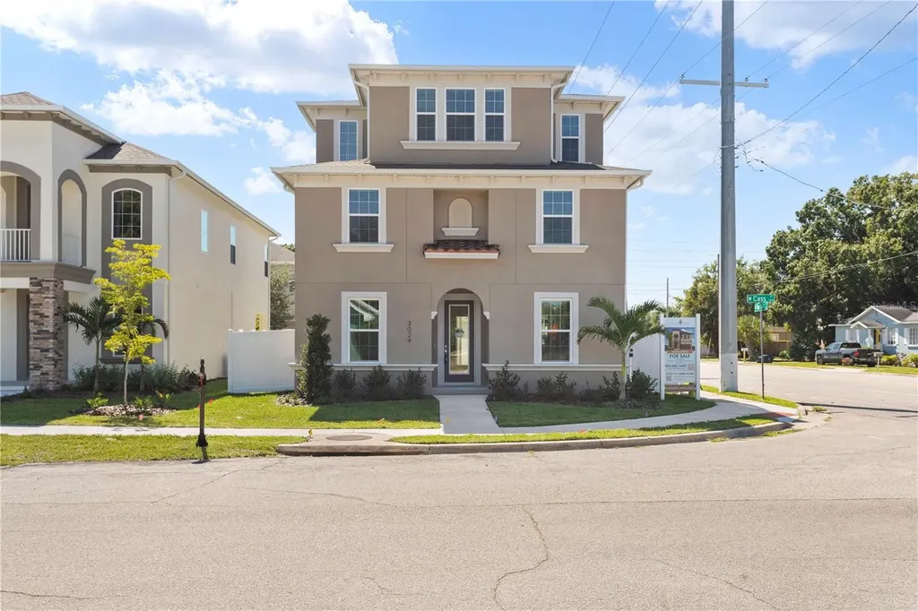 1305 W Nassau Street Tampa FL 33607