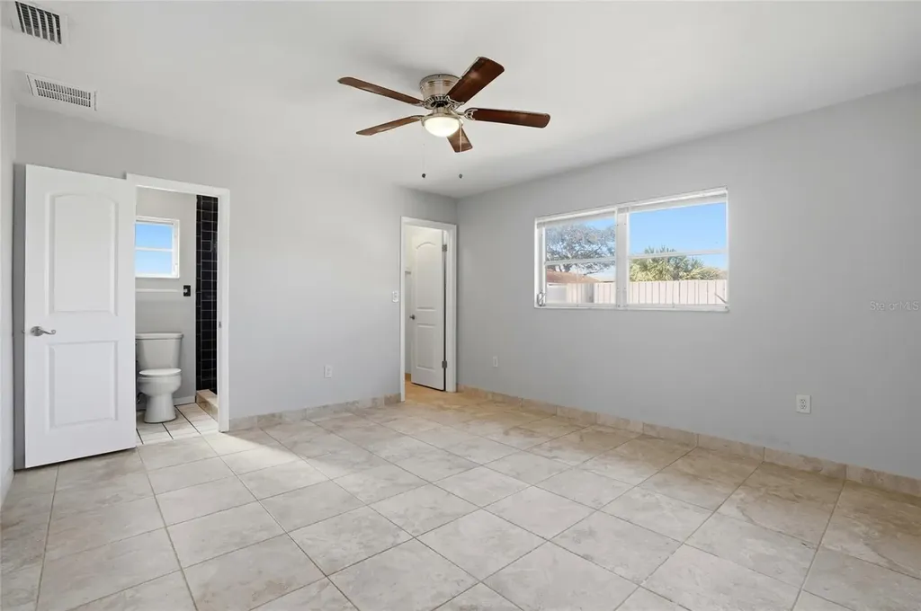 6338 21st Street N St Petersburg FL 33702