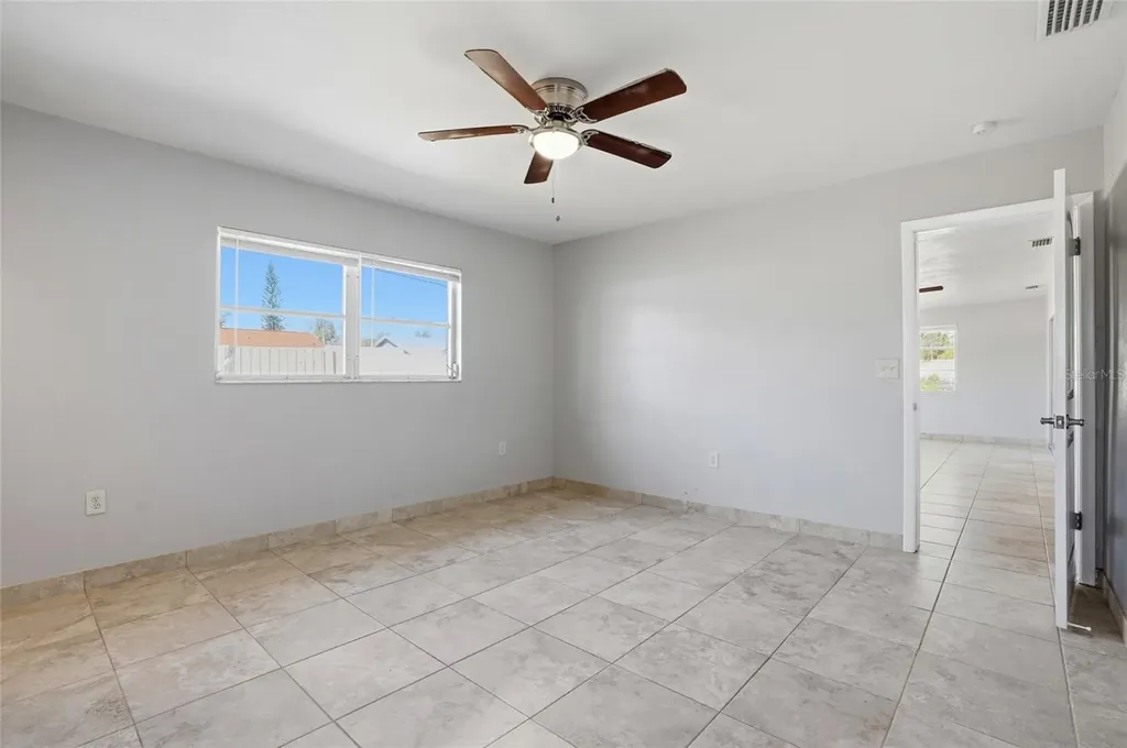 6338 21st Street N St Petersburg FL 33702