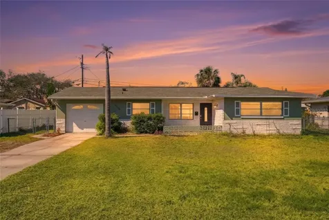 6338 21st Street N St Petersburg FL 33702