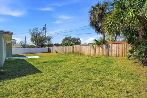 6338 21st Street N St Petersburg FL 33702