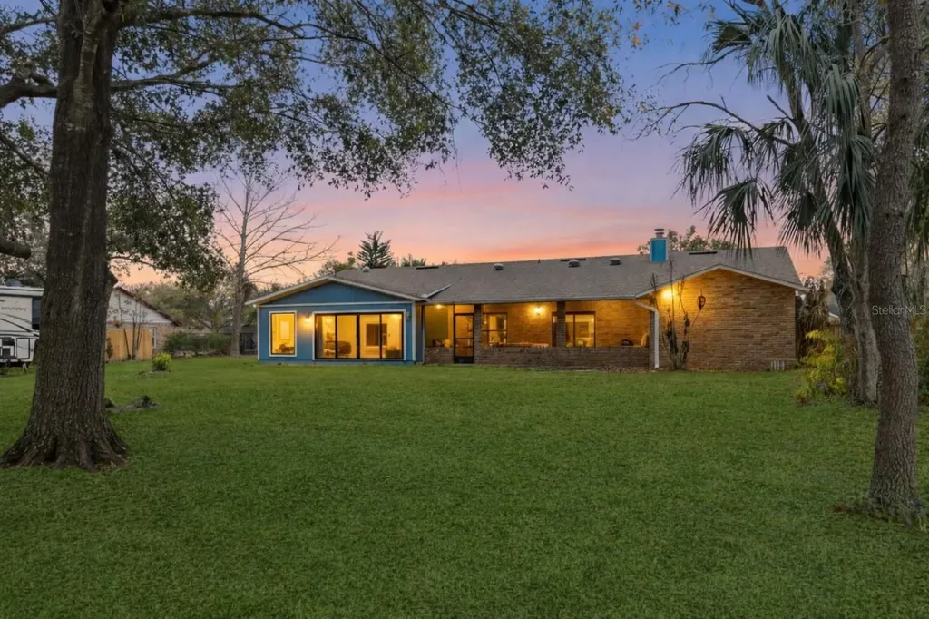 520 Summerhaven Drive Debary FL 32713