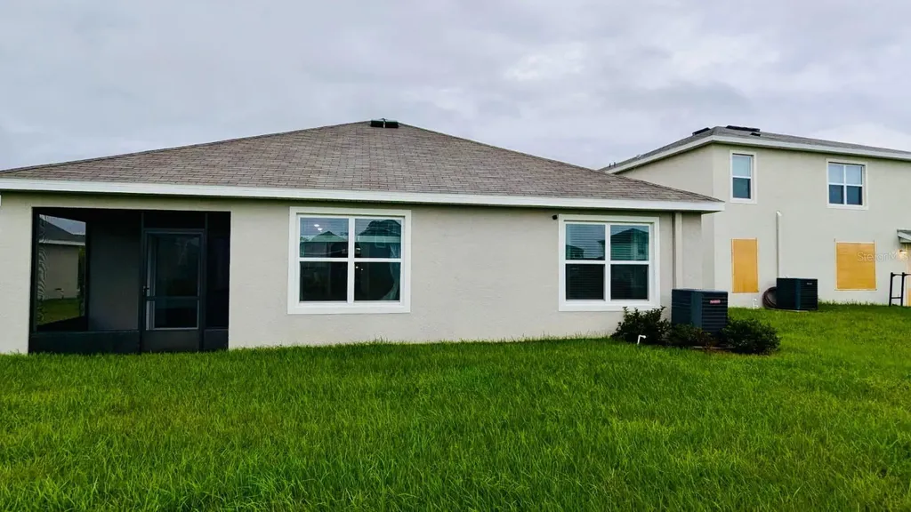 8954 Forge Breeze Loop Wesley Chapel FL 33545