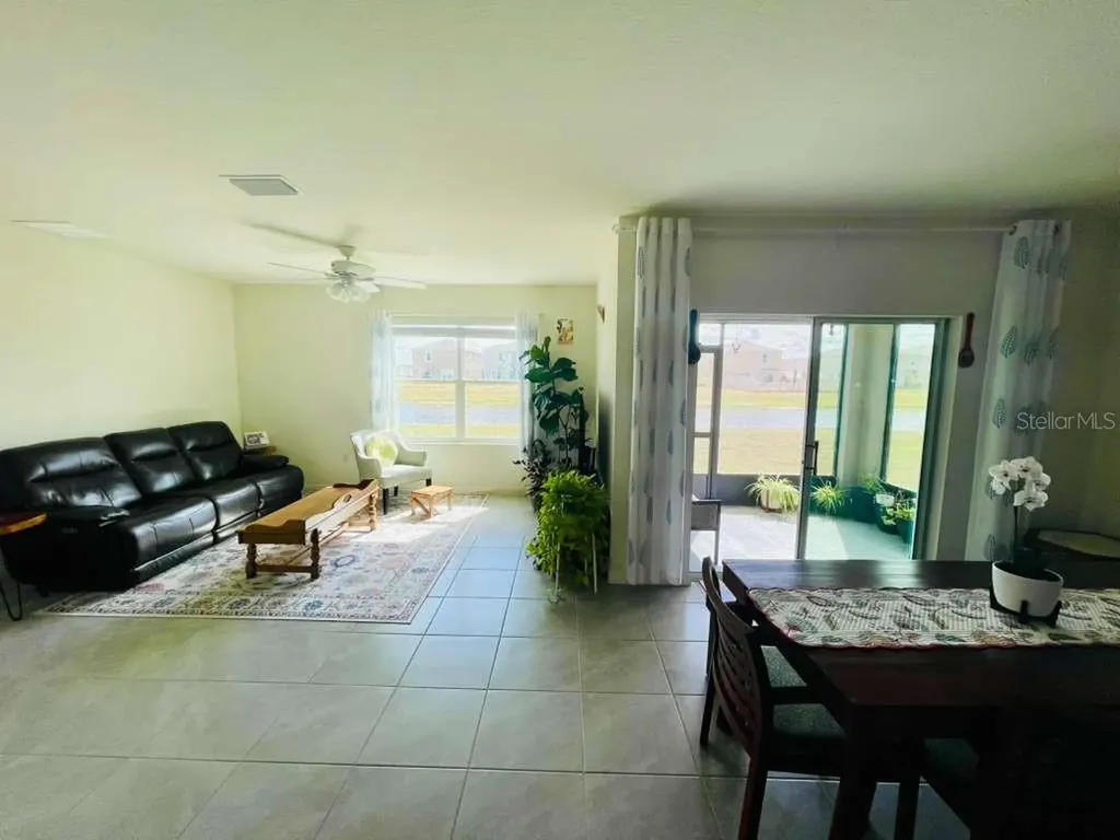 8954 Forge Breeze Loop Wesley Chapel FL 33545