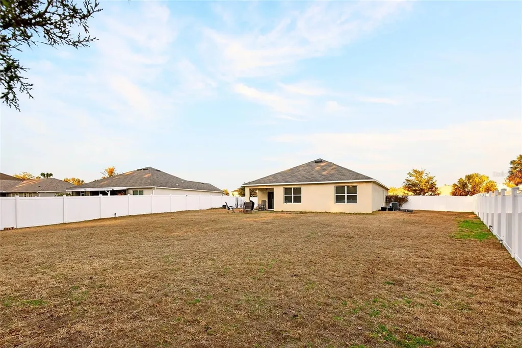 2530 NE 42nd Road Ocala FL 34470