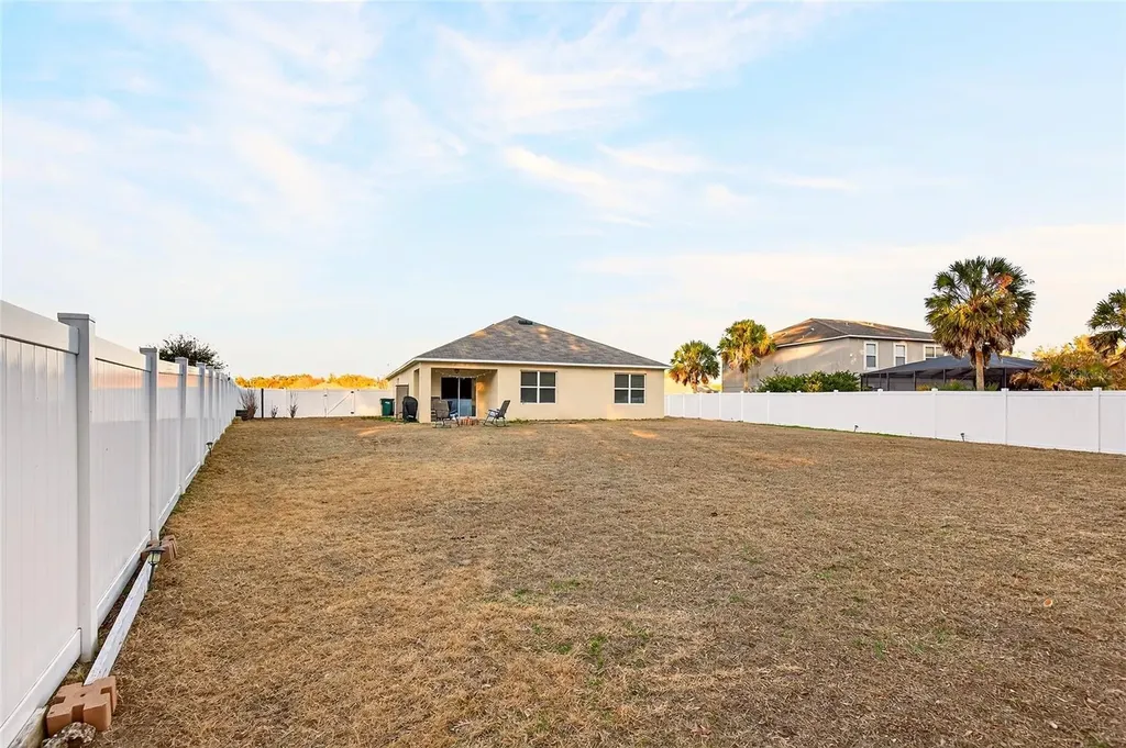 2530 NE 42nd Road Ocala FL 34470