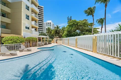 Carrion Court #6 Carrion Court Playa Street San Juan PR 00911