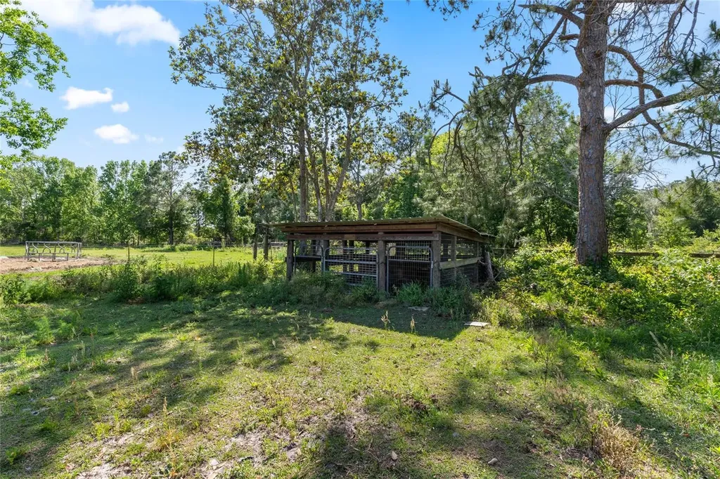 SE 51st Lane Center Hill FL 33514