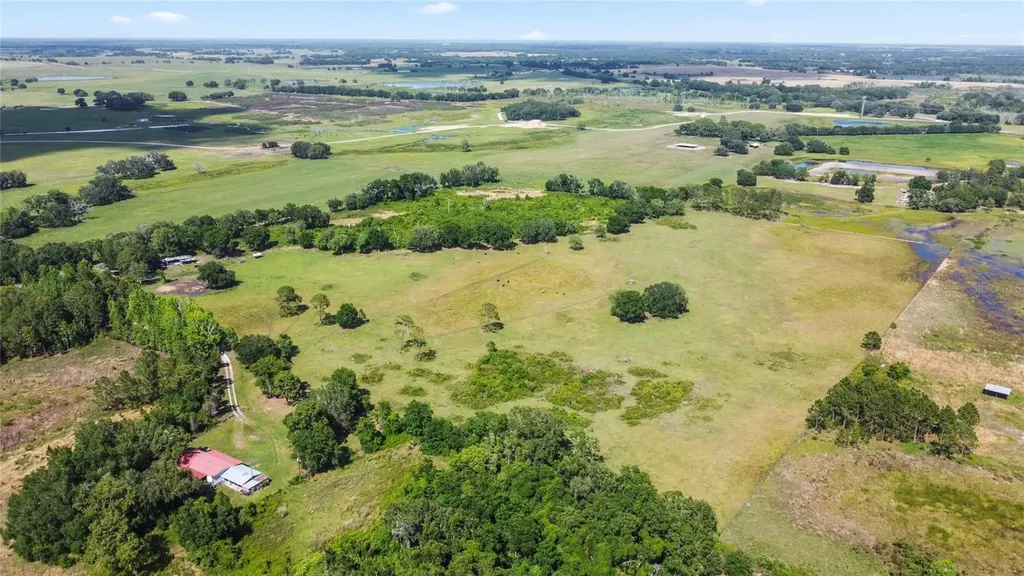 SE 51st Lane Center Hill FL 33514