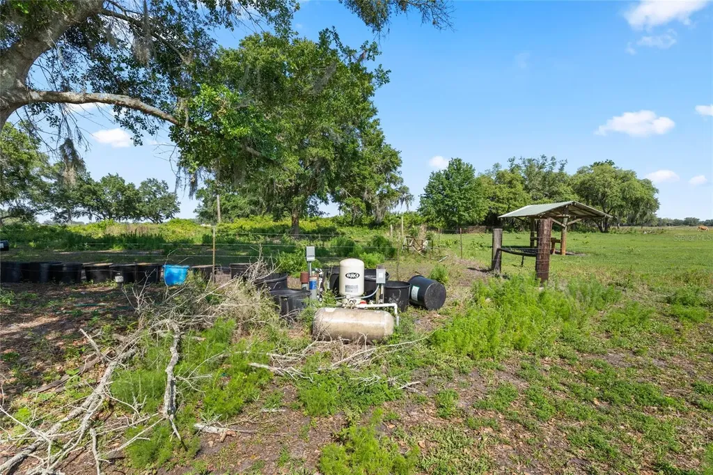 SE 51st Lane Center Hill FL 33514