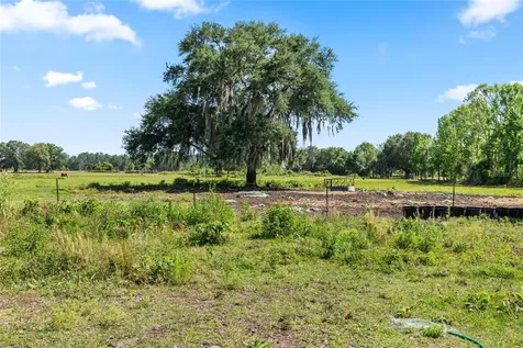 SE 51st Lane Center Hill FL 33514