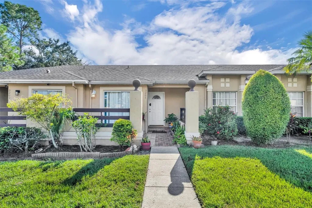 3204 Tidewater Drive Kissimmee FL 34743