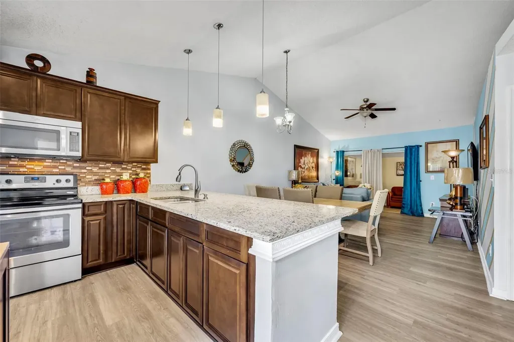 3204 Tidewater Drive Kissimmee FL 34743