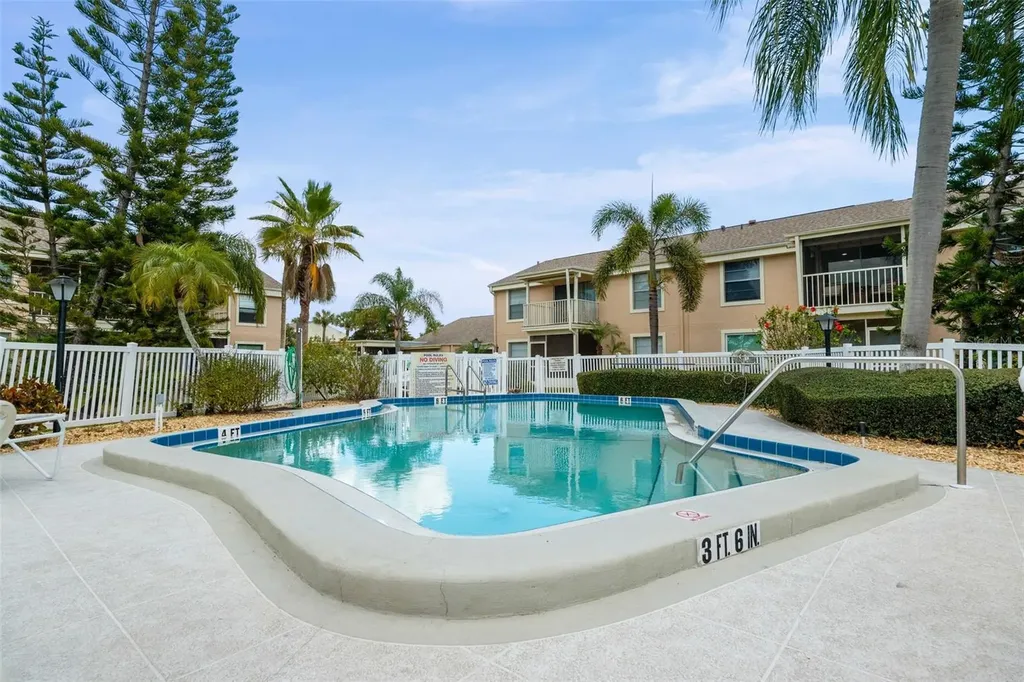 6320 7th Avenue W Bradenton FL 34209