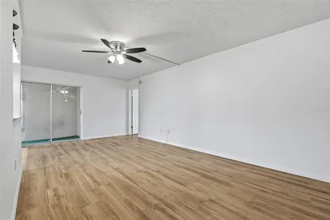 6320 7th Avenue W Bradenton FL 34209