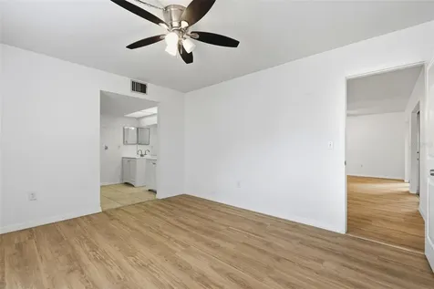 6320 7th Avenue W Bradenton FL 34209