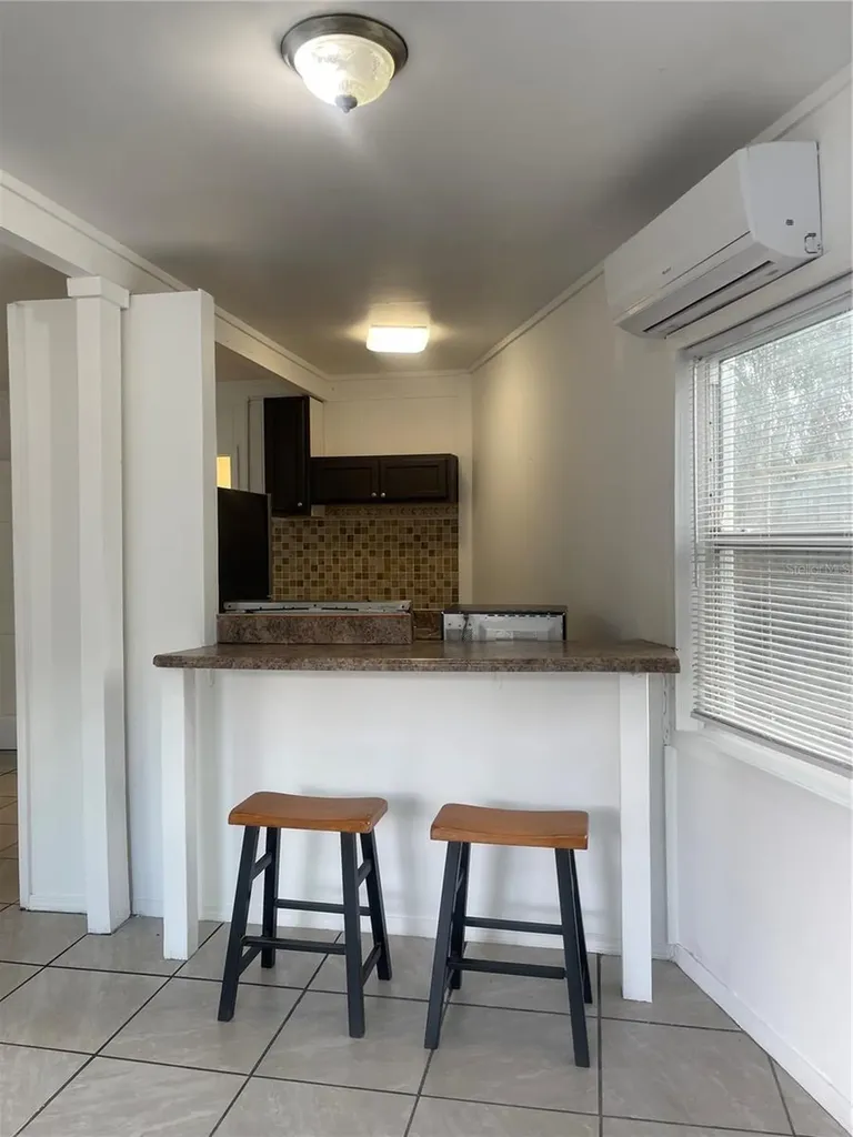 211 NW Highway 441 Micanopy FL 32667