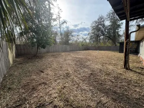 211 NW Highway 441 Micanopy FL 32667