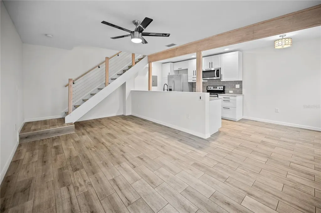 1832 Bough Avenue Clearwater FL 33760