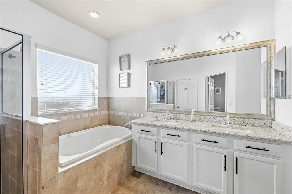 15814 Starling Water Drive Lithia FL 33547