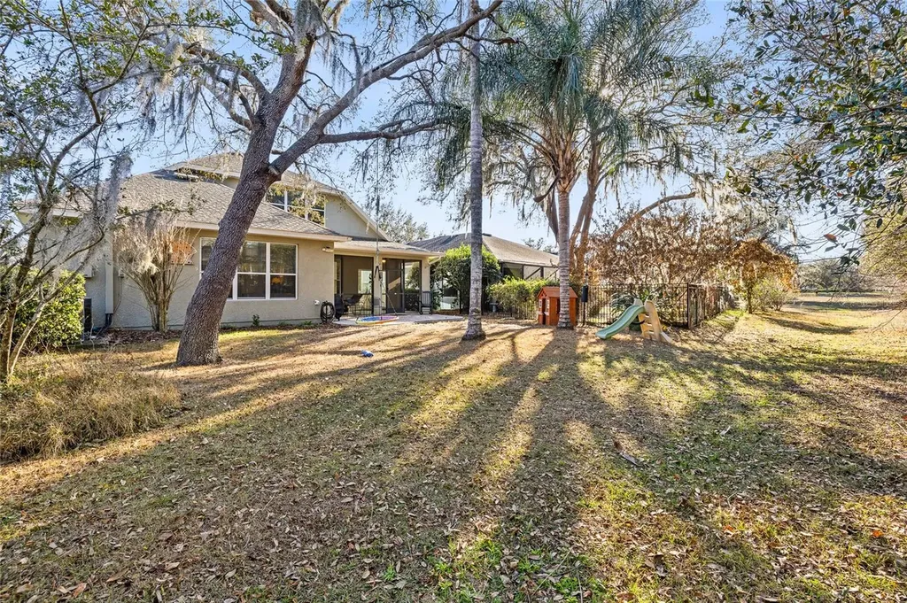 15814 Starling Water Drive Lithia FL 33547