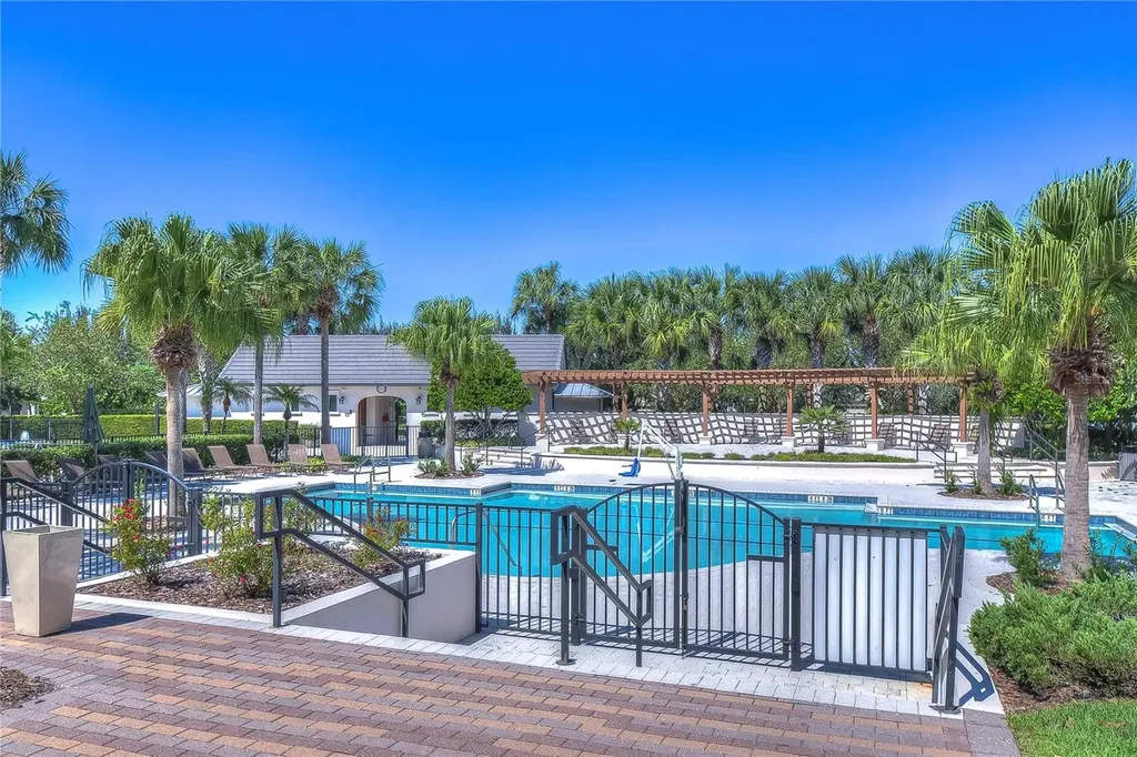 15814 Starling Water Drive Lithia FL 33547