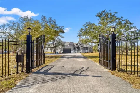 12277 Eskimo Curlew Road Weeki Wachee FL 34614