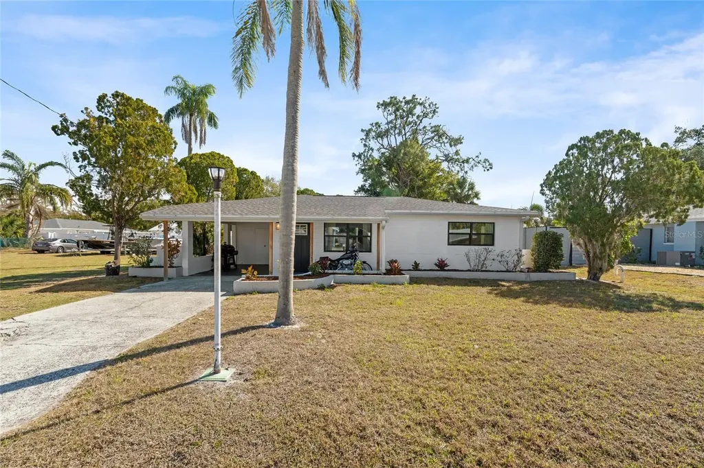 3217 Teal Avenue Sarasota FL 34232