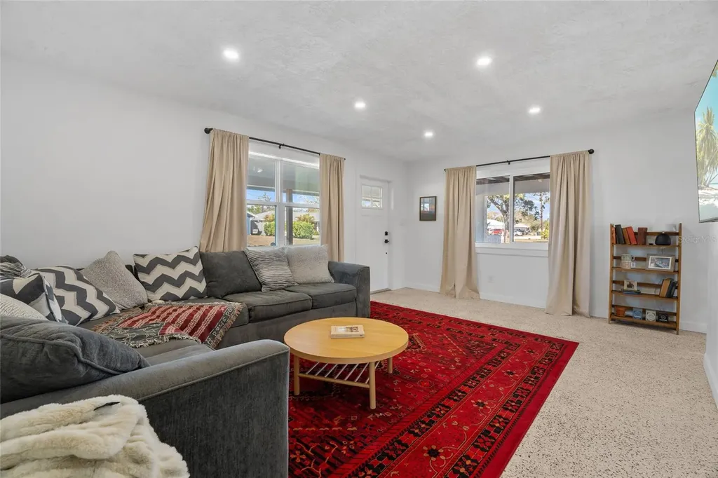 3217 Teal Avenue Sarasota FL 34232