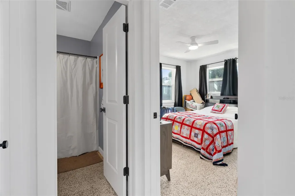 3217 Teal Avenue Sarasota FL 34232