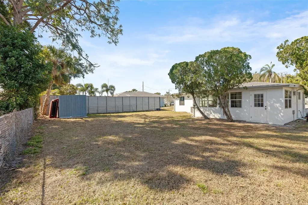 3217 Teal Avenue Sarasota FL 34232