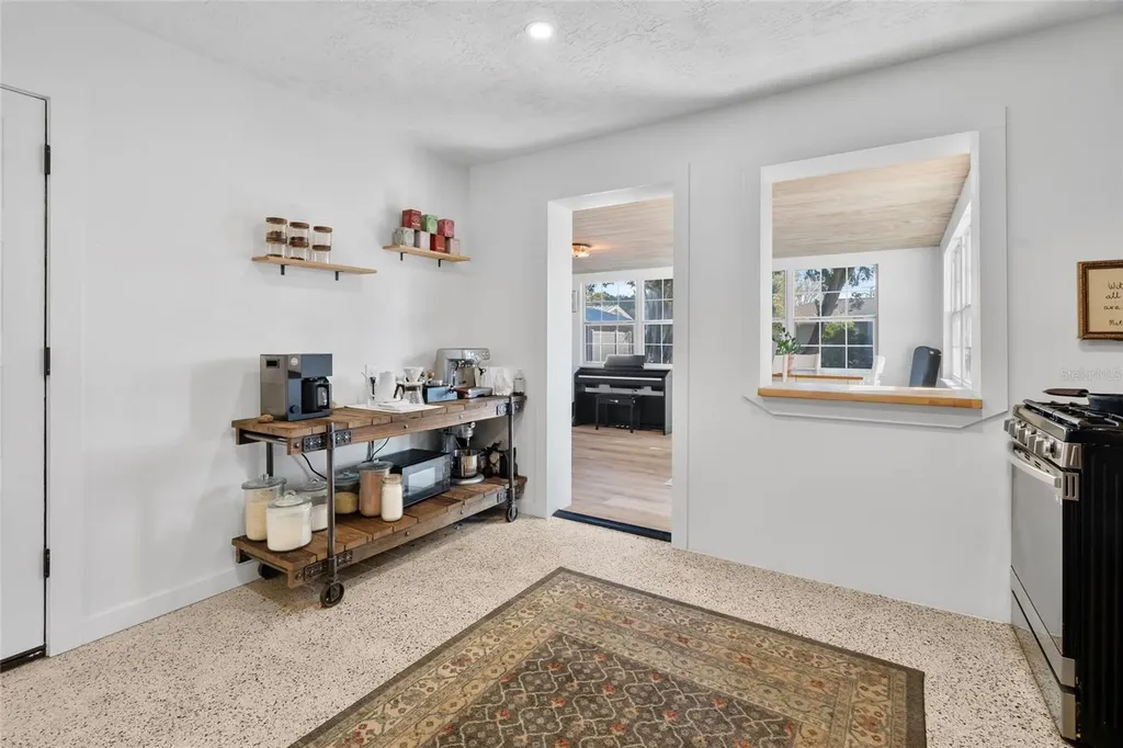 3217 Teal Avenue Sarasota FL 34232